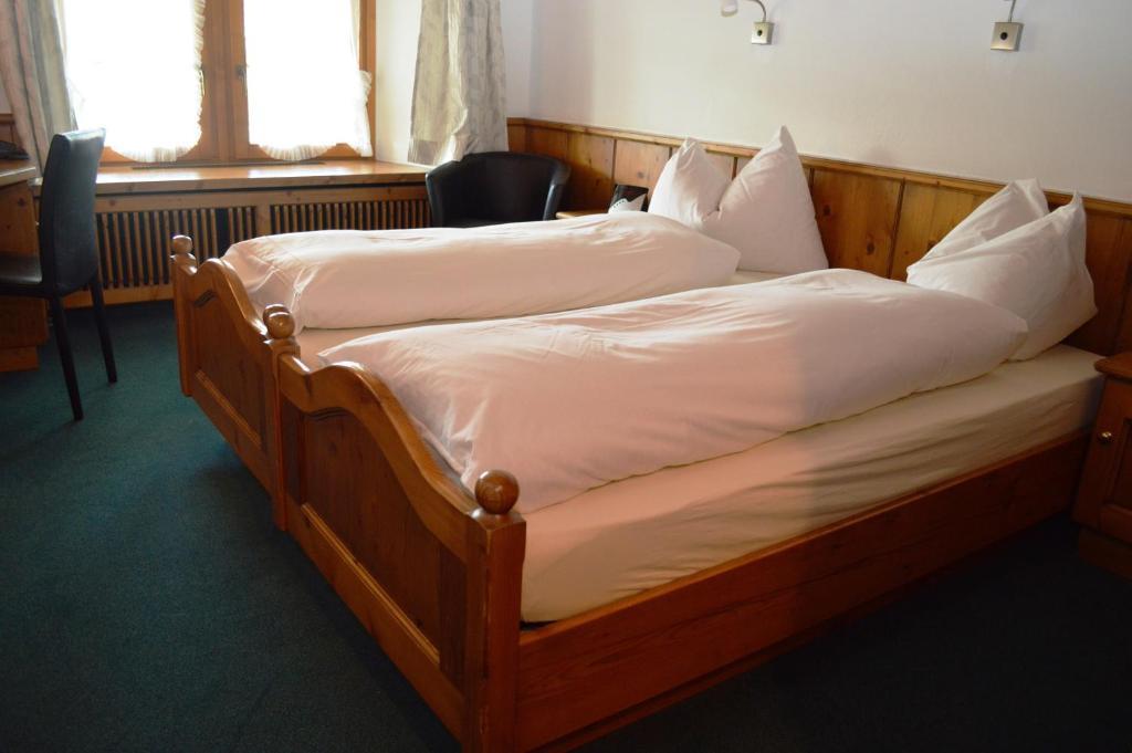Hotel Zum Kreuz Аарау Номер фото