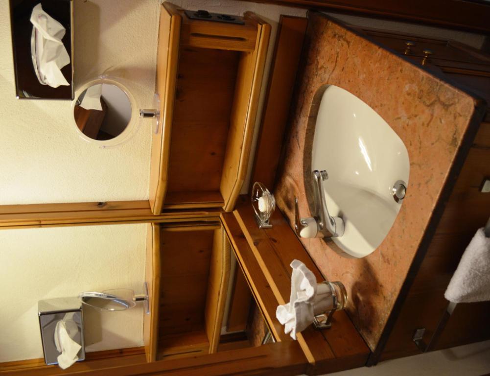 Hotel Zum Kreuz Аарау Номер фото